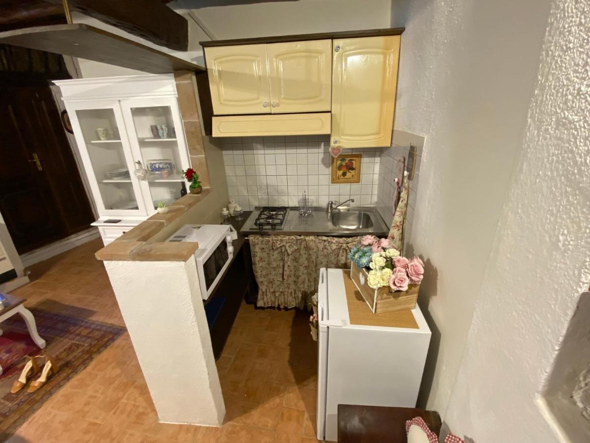 Bed and Breakfast Torre Iolanda Кампаньяно-ди-Рома Экстерьер фото